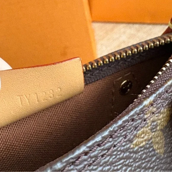 Authentic Louis Vuitton Nano Speedy - Picture 13 of 13